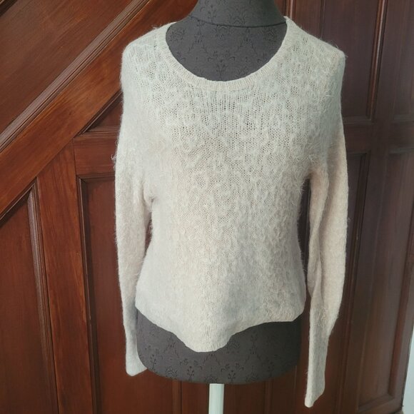 Abercrombie & Fitch Womens Wool-Mohair Blend Sweater Light Pink Size M - Picture 1 of 4